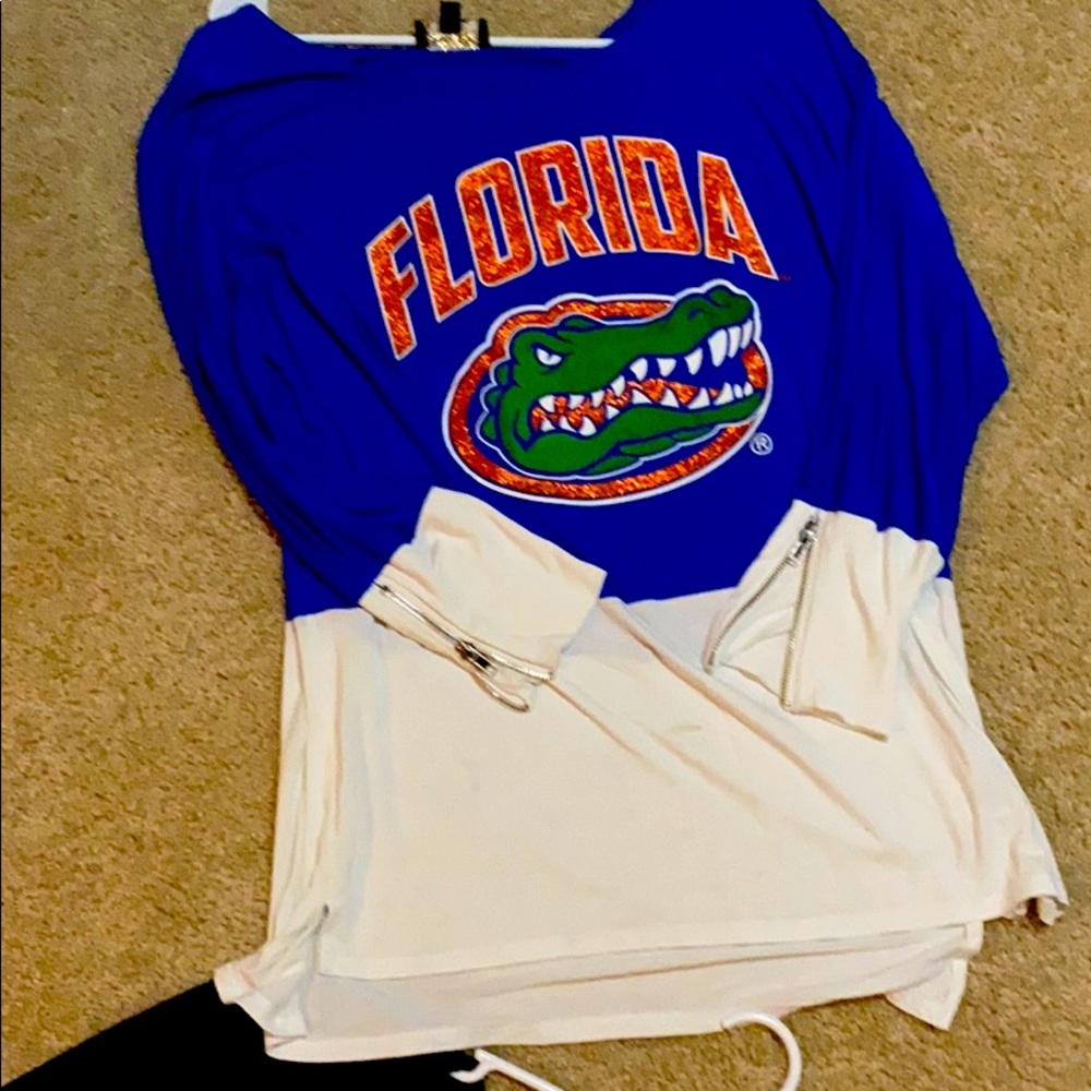 Custom made zip gators top